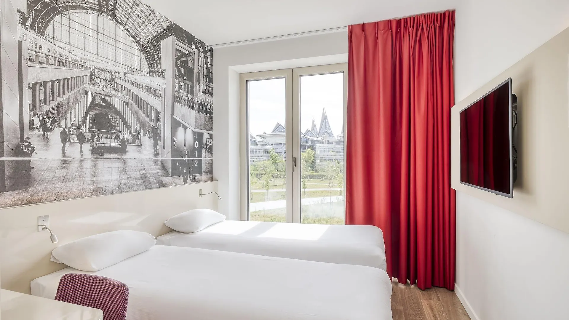 B&B Hotel Antwerpen Zuid Amberes